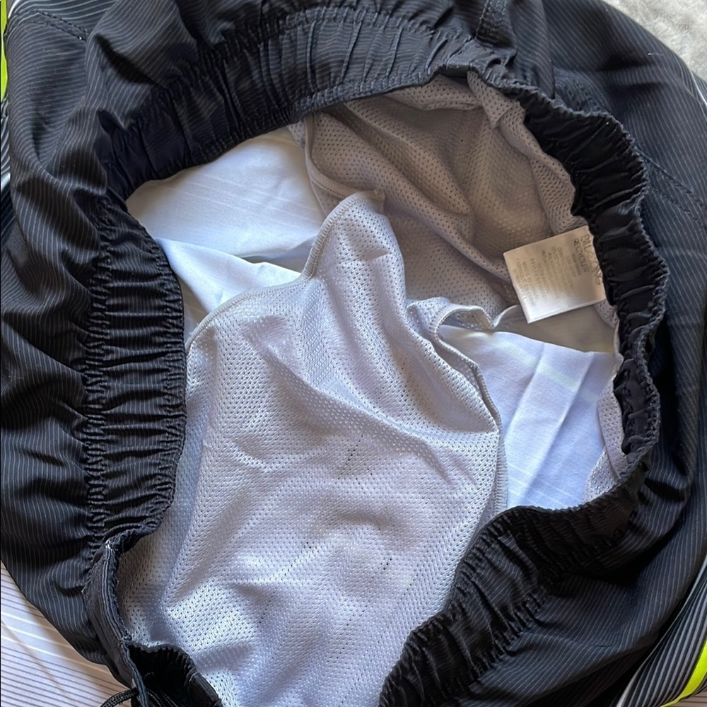 Billabong Boardshorts - Picture 5 of 10